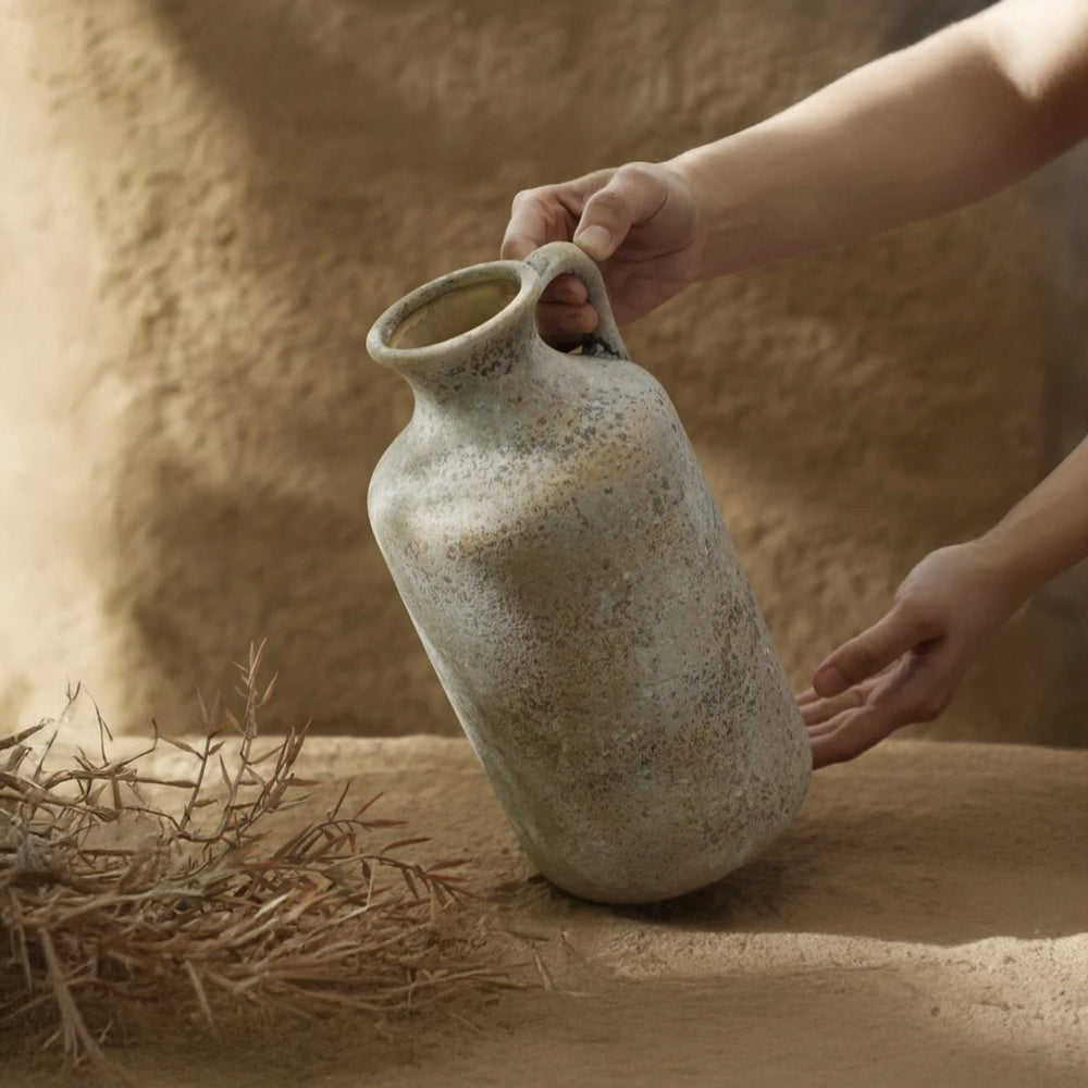 Vases en Céramique Vieillie – Édition Authentique
