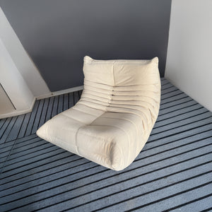 Fauteuil Unique de Luxe en Velours Côtelé – Confort Sculptural Personnalisé